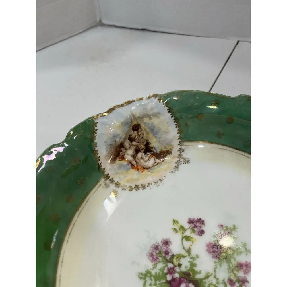 Rare Vintage Victoria Carlsbad Made in Austria Porcelain Gold Trim Serving Bowl